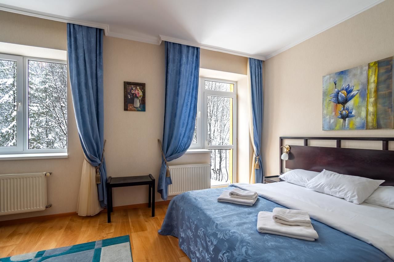 Отель Fantasia Hotel Поляна